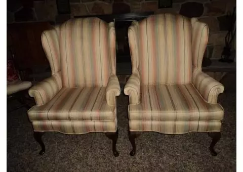 2 Matching Wingback Chairs (clean)
